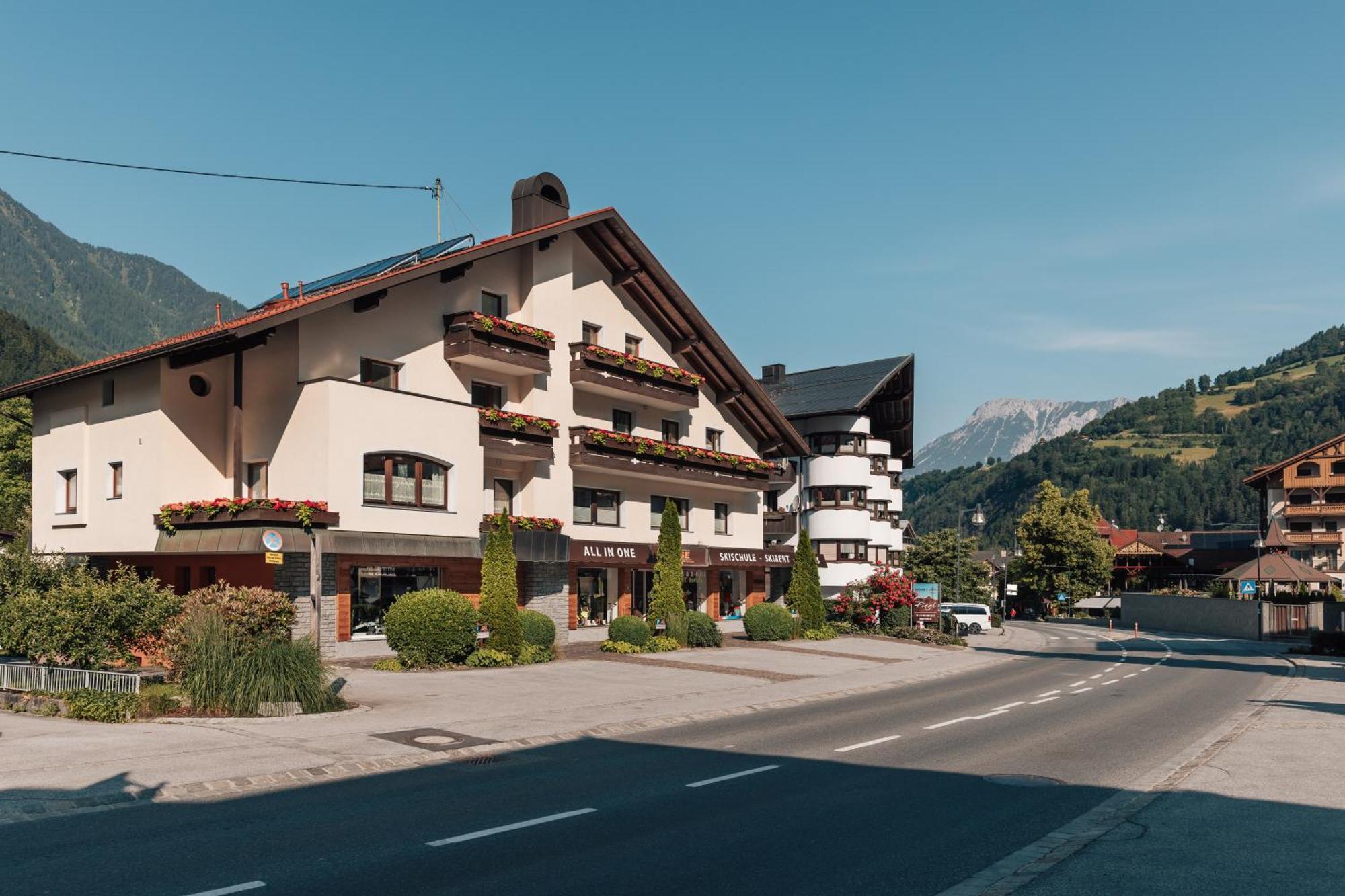 Hotel Appart Mein Fiegl Oetz Exterior foto